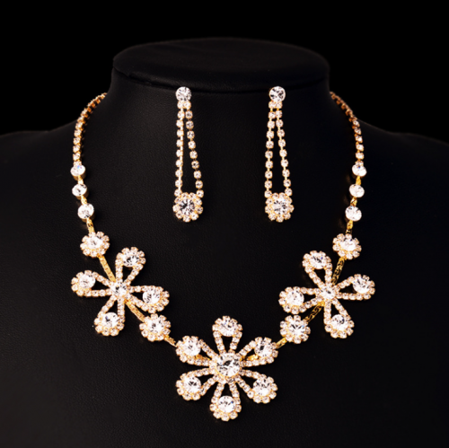 2021 hot selling 18k gold plated flower jewelry set crystal womens necklace wholesale