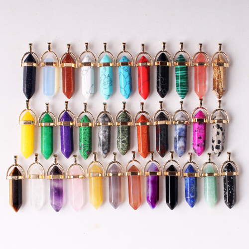 Hot Selling Gold Designer Charms Natural Crystal Charms Quartz Healing Crystal Pendant For Necklace Jewelry Making